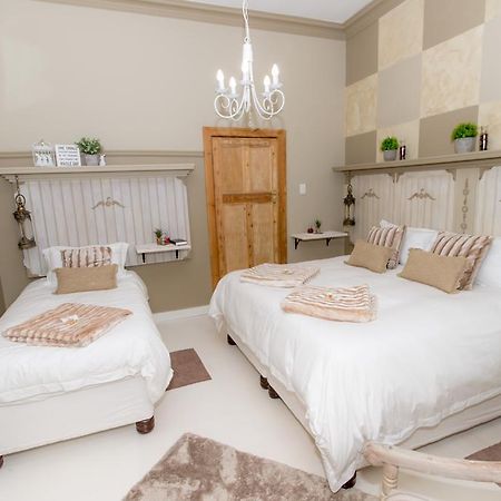 Tarentaalrand Guesthouse Upington Exterior foto